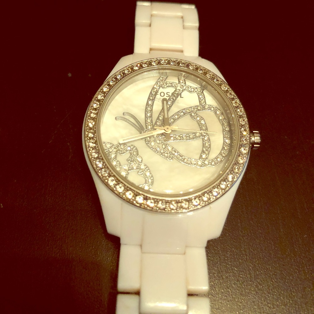 *FINAL PRICE DROP* Fossil Pearl White Watch